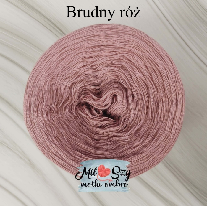 brudny róż